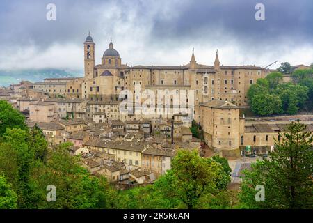 Blick auf die Stadt Urbino (Italien) Stockfoto