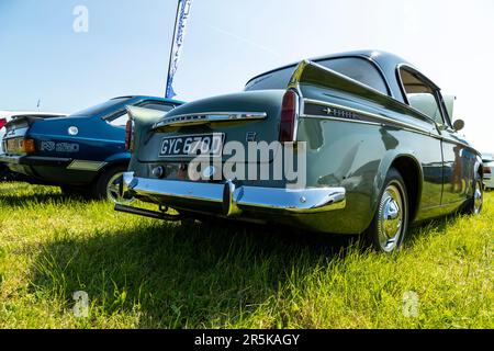 1966 Uhr Sunbeam Rapier V. Klassisches Fahrzeug, Treffpunkt Hanley Farm, Chepstow. Stockfoto