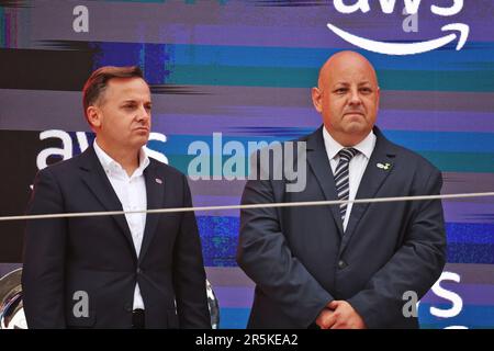 Barcelona, Spanien. 04. Juni 2023. Würdenträger auf dem Podium. 04.06.2023. Formel-1-Weltmeisterschaft, Rd 8, Spanischer Grand Prix, Barcelona, Spanien, Wettkampftag. Das Foto sollte wie folgt lauten: XPB/Press Association Images. Kredit: XPB Images Ltd/Alamy Live News Stockfoto