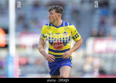 Newcastle, Großbritannien. 4. Juni 2023. Josh Thewlis von Warrington Wolves. Rugby League Magic Weekend, Hull FC gegen Warrington Wolves im St James Park, Newcastle, Großbritannien Kredit: Dean Williams/Alamy Live News Stockfoto