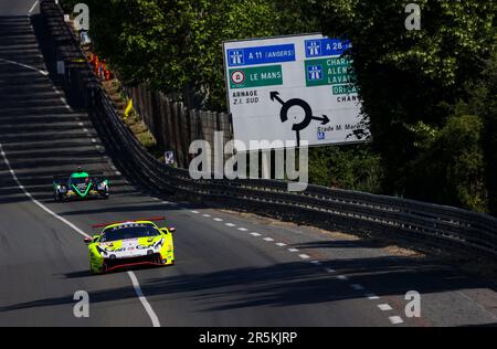 57 KIMURA Takeshi (jpn), HUFFAKER Scott (usa), SERRA Daniel (BRA), Kessel Racing, Ferrari 488 GTE Evo, Action während des 24-Stunden-Tests von Le Mans 2023 auf dem Circuit des 24 Heures du Mans am 4. Juni 2023 in Le Mans, Frankreich – Photo Germain Hazard / DPPI Stockfoto