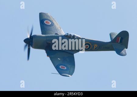 Ein Hawker Fury-Kampfflugzeug, das am 7. Mai 2023 in der RAF Duxford gezeigt wurde Stockfoto