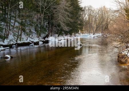 Es ist 20,3 Meilen lang im Zentrum von NH. Es ist ein Nebenfluss des Contoocook River und der Merrimack River Wasserscheide. Im zentralen Westen von New Hampsh gelegen Stockfoto