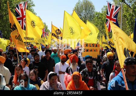 London, Großbritannien. 04. Juni 2023 Die britische Sikh-Nation feiert im Juni 1984 den 39. Jahrestag der Schlacht von Amritsar und des Angriffs der indischen Staatsarmee auf Sri Darbar Sahib Amritsar. Kredit: Waldemar Sikora/Alamy Live News Stockfoto