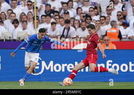 Genk, Belgien. 04. Juni 2023. GENK, BELGIEN - JUNI 4: Toby Alderweireld vom Royal Antwerpen FC kontrolliert den Ball während des Jupiler Pro League-Spiels zwischen KRC Genk und Royal Antwerpen in der Cegeka Arena am 4. Juni 2023 in Genk, Belgien (Foto von Joris Verwijst/Orange Pictures). Guthaben: Orange Pics BV/Alamy Live News Stockfoto