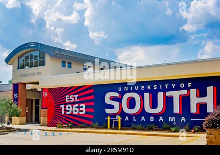 Studentenzentrum der University of South Alabama, 3. Juni 2023, in Mobile, Alabama. Die öffentliche Forschungsuniversität wurde 1963 gegründet. Stockfoto