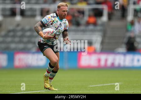 Newcastle, Großbritannien. 4. Juni 2023. Leigh Leopard's Oliver Holmes während des Spiels der Betfred Super League zwischen Wakefield Trinity Wildcats und Leigh Leopards in St. James' Park, Newcastle, Sonntag, den 4. Juni 2023. (Foto: Mark Fletcher | MI News) Guthaben: MI News & Sport /Alamy Live News Stockfoto