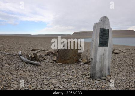 Seemannsgräber, von 1846, Beechey Island, nahe Devon Island, Nunavut, Kanada Stockfoto