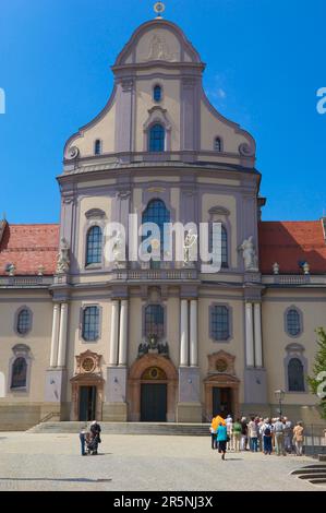 Wallfahrtsstadt Altoetting, Basilika St. Anna, neobarocke Kirche, Altoetting, Oberbayern, Bayern, Deutschland Stockfoto
