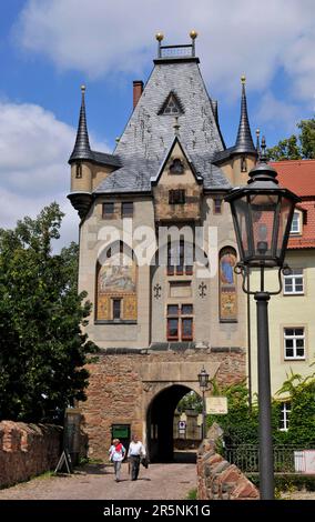 Burgbrücke, Mittleres Tor, Schloss Albrechtsburg, Altstadt, Meissen, Sachsen, Deutschland Stockfoto