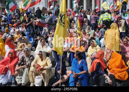 London, Großbritannien. Sikhs feiern den 39. Jahrestag des Massakers am Goldenen Tempel von 1984, bei dem Hunderte von indischen Truppen getötet wurden. Stockfoto