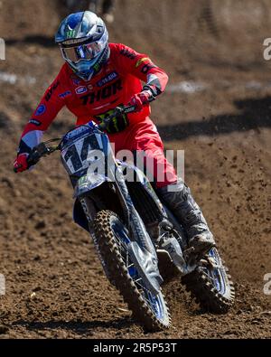 Juni 03 2023 Sacramento, CA USA Dylan Ferrandis(14) wird bei der AMA Pro Motocross Racing Hangtown Classic 450 Championship in Hangtown Sacramento, CA Thurman James/CSM in Runde 3 eingesetzt Stockfoto