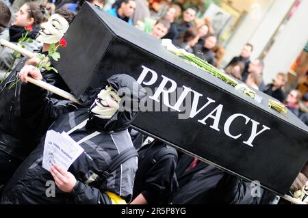 Wien, Österreich. 31. März 2012. Demonstration gegen Datenspeicherung in Wien Stockfoto