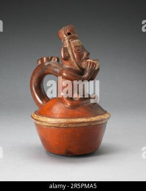 Griff Auswurfkrümmer mit sitzender Figur Trinken aus dem Becher Datum: A.D. 1200/1450 Künstler: Möglicherweise Chimú Nordküste, Peru Stockfoto