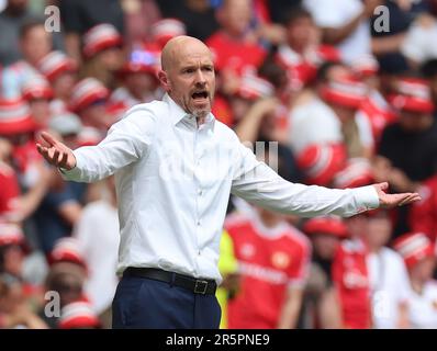 Manchester United Manager Erik Ten Hag während des Emirates FA Cup Finales zwischen Manchester City und Manchester United im Wembley Stadion, London Stockfoto