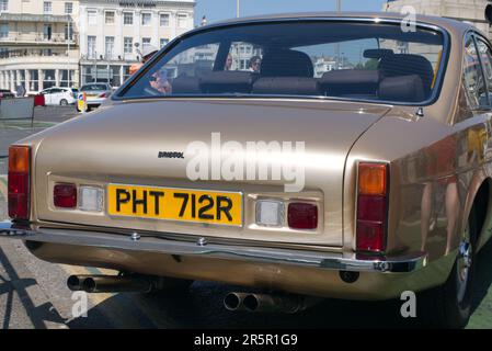Eine Bristol 603 PHT 712R auf Madeira Drive auf der London to Brighton Modern Classic Car Run, die im Brooklands Museum begann. Stockfoto