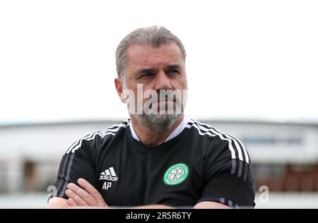 Dateifoto vom 10.-07-2021 von Celtic Manager Ange Postecoglou. Keltischer Chef Ange Postecoglou scheint sich auf eine schnelle Lösung seiner Zukunft zu zubewegen. Er hat sich mündlich dazu bereit erklärt, Tottenhams neuer Manager zu werden. Ausgabedatum: Montag, 5. Juni 2023. Stockfoto