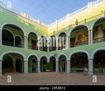 Innenhof des Regierungsgebäudes des Governor's Palace, Palacio de Gobierno, Merida, Yucatan State, Mexiko Stockfoto