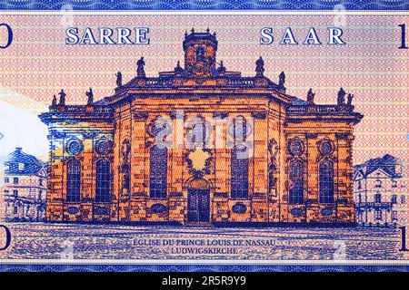 Ludwigskirche in Alt-Saarbrücken, Deutschland, von Geld Stockfoto