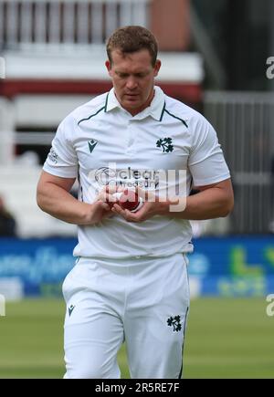 Graham Hume von Irland beim Test Match Series Day 2 of 4 Match zwischen England und Irland am Lord's Cricket Ground, London, am 02. Ju Stockfoto