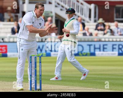 Graham Hume von Irland beim Test Match Series Day 2 of 4 Match zwischen England und Irland am Lord's Cricket Ground, London, am 02. Ju Stockfoto