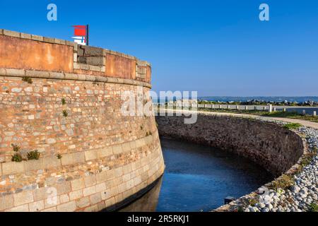 Frankreich, Finistere, Regional Natural Armoric Park, Camaret-sur-Mer, der Vauban-Turm, der zum UNESCO-Weltkulturerbe gehört Stockfoto