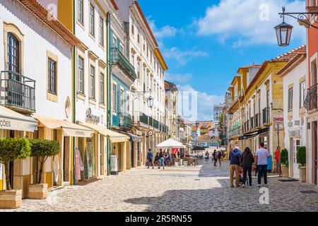 Portugal, Tomar, ehemaliger Sitz des Tempelordens, Serpa Pinto Straße, Fußgängerzone im historischen Zentrum Stockfoto