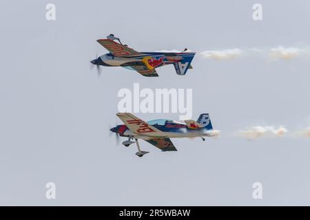 Flying Bulls auf der Pardubice Air Show 2023 in Pardubice, Tschechische Republik Stockfoto