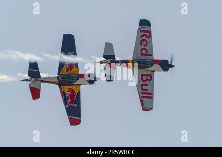 Flying Bulls auf der Pardubice Air Show 2023 in Pardubice, Tschechische Republik Stockfoto
