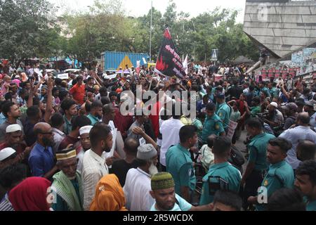 Dhaka Bangladesch 04may2023, körperbehinderte Bühnendemonstration in Shahbagh in der Stadt am Sonntag Presse für ihre 11 Punkte Forderung einschließlich und Increre Stockfoto