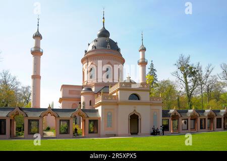 Schwetzingen, im Frühling, Moschee im Schlossgarten, Minarett, Moschee im Schlosspark Stockfoto