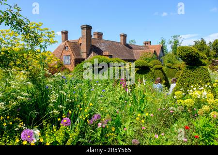 Great Dixter House and Gardens, East Sussex, Großbritannien Stockfoto