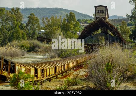 3. April 2023 Nicosia Zypern. Alte Kupfermine und Hafen in Nikosia Zypern Stockfoto