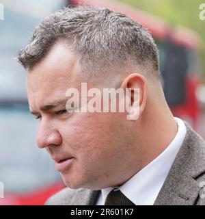 Metropolitan Police PC Jonathan Marsh, von der East Area Command Unit, am Westminster Magistrates' Court, wo er wegen Körperverletzung angeklagt wird. PC Marsh, der derzeit beschränkte Pflichten hat, wurde nach einer IOPC-Untersuchung eines Vorfalls auf dem Atlanta Boulevard, Romford, am 13. November 2022 angeklagt. Foto: Dienstag, 6. Juni 2023. Stockfoto