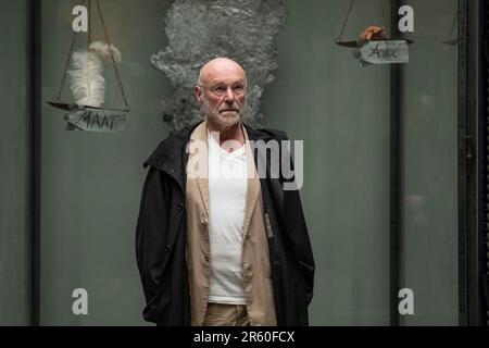 London, Großbritannien. 6. Juni 2023 Anselm Kiefer bei einer Vorschau auf „Finnegans Wake“, eine neue Ausstellung von Gemälden, Skulpturen und Installationen, die seine Faszination für James Joyces literarisches Meisterwerk, Finnegans Wake, widerspiegelt (1939). Die Show findet vom 7. Juni bis 20. August 2023 im White Cube Bermondsey statt. Kredit: Stephen Chung / Alamy Live News Stockfoto