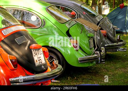 17. Juli 2022 Eskisehir Türkei. VW-Käfer-Versammlungslager in Saricakaya Eskisehir Türkei Stockfoto