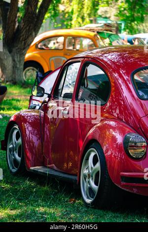 17. Juli 2022 Eskisehir Türkei. VW-Käfer-Versammlungslager in Saricakaya Eskisehir Türkei Stockfoto