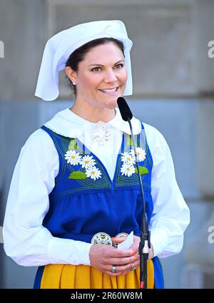 Stockholm, Schweden. 06. Juni 2023. Crown Princess Victoria das Crown Princess Ehepaar eröffnet den Stockholm-Palast am schwedischen Nationalfeiertag, 6. Juni 2023Photo: Karin Törnblom/TT/Code 2377 Kredit: TT News Agency/Alamy Live News Stockfoto