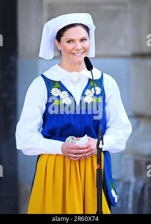 Stockholm, Schweden. 06. Juni 2023. Crown Princess Victoria das Crown Princess Ehepaar eröffnet den Stockholm-Palast am schwedischen Nationalfeiertag, 6. Juni 2023Photo: Karin Törnblom/TT/Code 2377 Kredit: TT News Agency/Alamy Live News Stockfoto