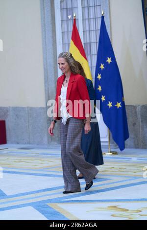 Madrid. Spanien. 20230606 nimmt Prinzessin Elena de Borbon am 6. Juni 2023 im Königspalast El Pardo in Madrid an der Preisverleihung der 32. Ausgabe des „Kinder- und Jugendmalwettbewerbs für Schulen“ Teil Stockfoto