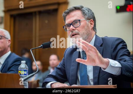 Dennis Shea, Executive Director, J. Ronald Terwilliger Center for Housing Policy, bipartisan Policy Center, tritt vor einem House Committee on the Judiciary | SubCommittee on Courts, Intellectual Property, and the Internet Hearing âIP and Strategic Competition with China: Part II mit der Priorität USA auf Innovation Over Assisting Foreign Adversariesâ in the Rayburn House Office Building in Washington, DC, Dienstag, 6. Juni 2023. Kredit: Rod Lamkey/CNP Stockfoto