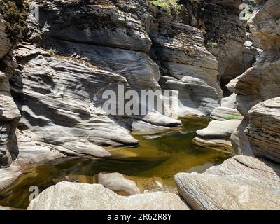 Das Tasyaran Valley, das sich in der Stadt Usak in der Türkei befindet, ist ein wichtiges Touristenzentrum mit seiner natürlichen Formation. Stockfoto