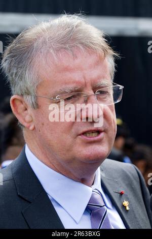 IRB-Vorsitzender Bernard Lapasset bei der ersten offiziellen Begrüßungszeremonie der Rugby-Weltmeisterschaft für Japan, Aotea Square, Auckland, Neuseeland, Donnerstag, 01. September 2011. Stockfoto