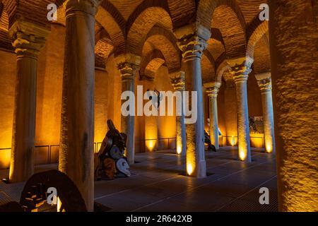 Gulhane Zisterne im Gulhane Park. Historische Gebäude in Istanbul. Istanbul Turkiye - 3.30.2023 Stockfoto