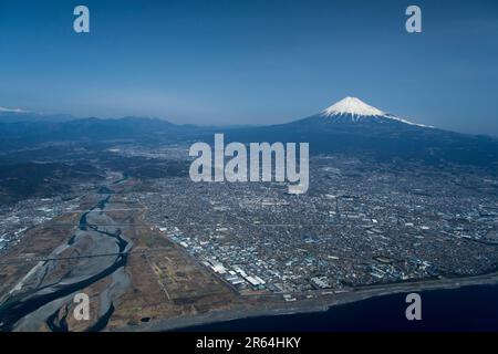 Blick aus der Vogelperspektive: Fuji und Mt. Fuji Stockfoto