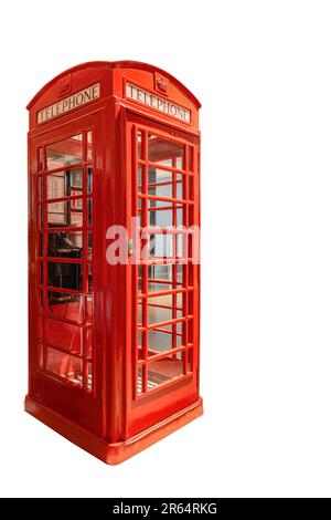 Telefonzelle in London. Rotes Telefon in London isoliert auf weißem Hintergrund Stockfoto