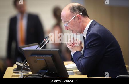 Brüssel, Belgien. 07. Juni 2023. Föderation Wallonien - parlamentspräsident Brüssel Rudy Demotte, Foto auf einer Plenartagung des parlaments der Föderation Wallonie-Bruxellen (Föderation Wallonien Brüssel - Federatie Wallonie Brussel) am Mittwoch, den 07. Juni 2023 in Brüssel. BELGA PHOTO VIRGINIE LEFOUR Kredit: Belga News Agency/Alamy Live News Stockfoto