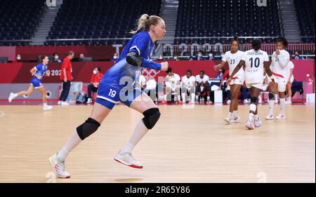 8. AUGUST 2021 – Tokio, Japan: MAKEEVA Kseniia #19 des Teams Russland im Handball Frauen-Goldmedaillenspiel zwischen Frankreich und dem russischen Olympischen Komitee bei den Olympischen Spielen 2020 in Tokio (Foto: Mickael Chavet/RX) Stockfoto