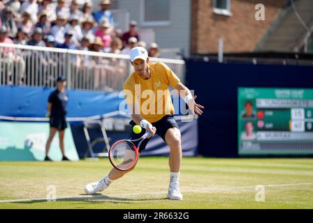 Andy Murray in Aktion während des Spiels gegen BU Yunchaokete (nicht abgebildet) am dritten Tag der Lexus Surbiton Trophäe 2023 im Surbiton Racket and Fitness Club, London. Bilddatum: Mittwoch, 7. Juni 2023. Stockfoto