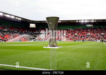 Prag, Tschechische Republik. 07. Juni 2023. Die Trophäe der Conference League vor dem Finale zwischen ACF Fiorentina und dem FC West Ham United im Eden Arena Stadion in Prag (Tschechische Republik), 7. Juni 2023. Kredit: Insidefoto di andrea staccioli/Alamy Live News Stockfoto
